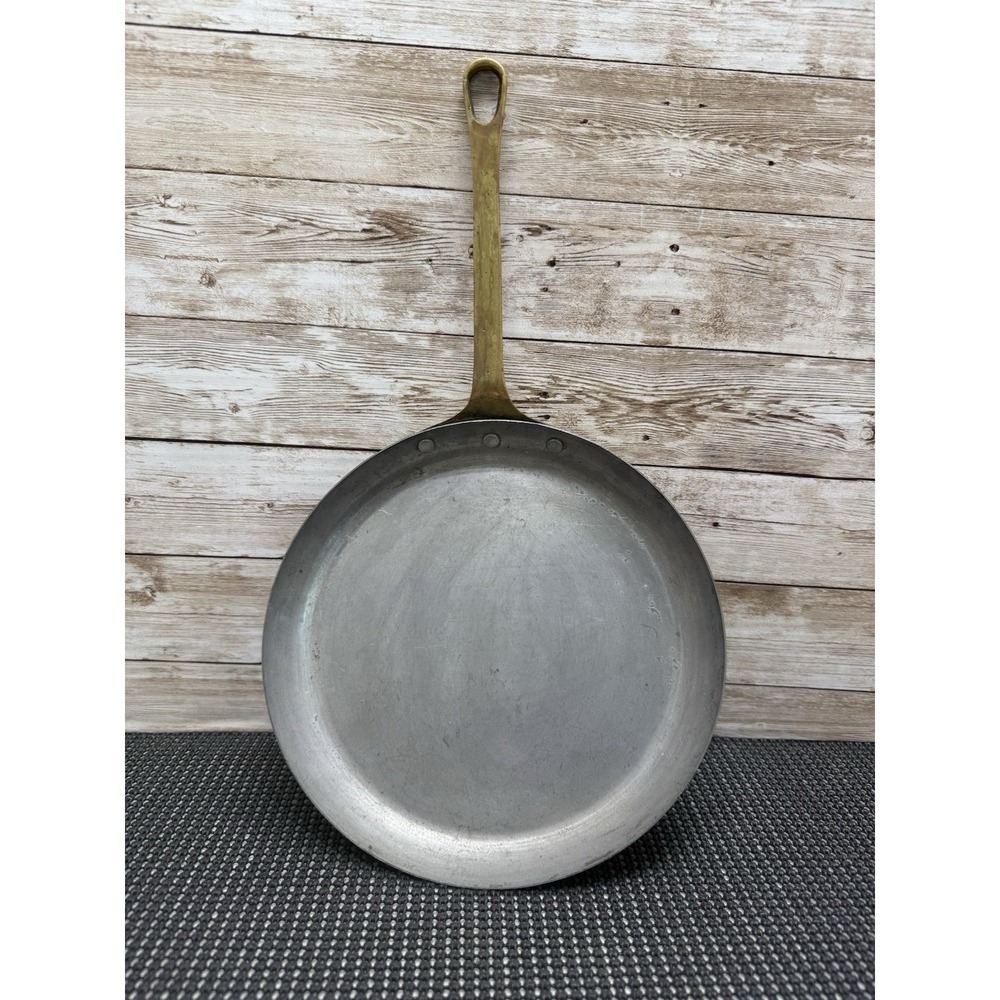 VTG Tagus 8" Round Copper Skillet Pan Made in Portugal Riveted Shallow Omelet